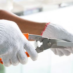 These plier handles allow for a full hand grip