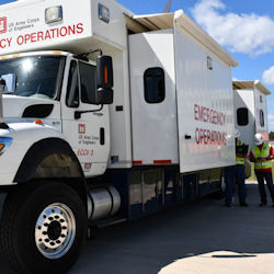 Portable Emergency vehicle operations center