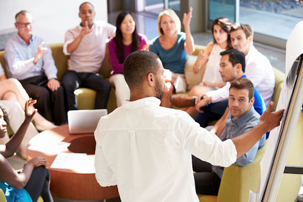 trainer with the attention of ten students