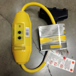 Image of green ground wire straps.