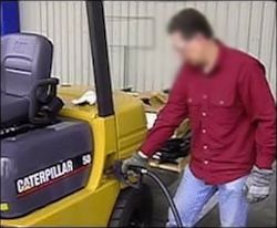 refueling diesel forklift