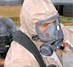 Half face respirator